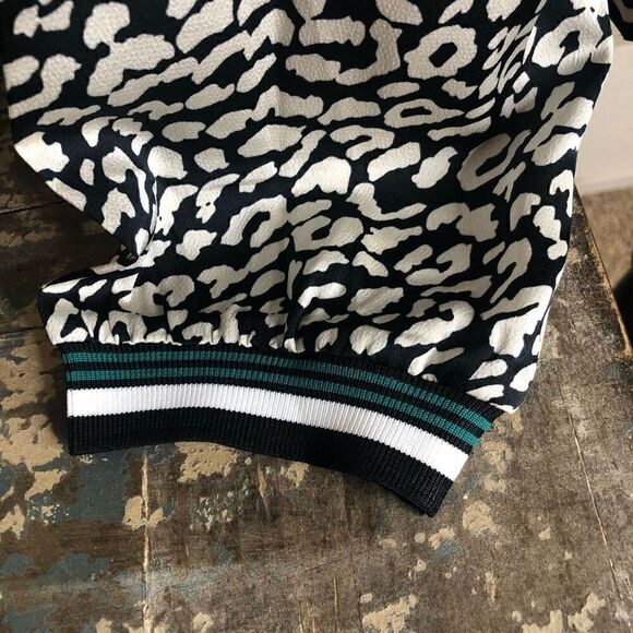 NEW Kori America Silky Black and White Animal Print Bomber Style Jacket NWT - Picture 5 of 15
